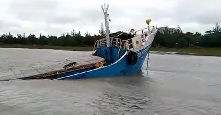 জাহাজ ডুবি
